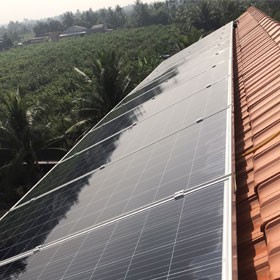 HỆ THỐNG ĐIỆN NĂNG LƯỢNG MẶT TRỜI HÒA LƯỚI ÁP MÁI